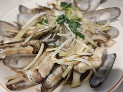 -嗨辣小聚·盘锦河蟹·海鲜烧烤龙虾(盘锦十年好店)