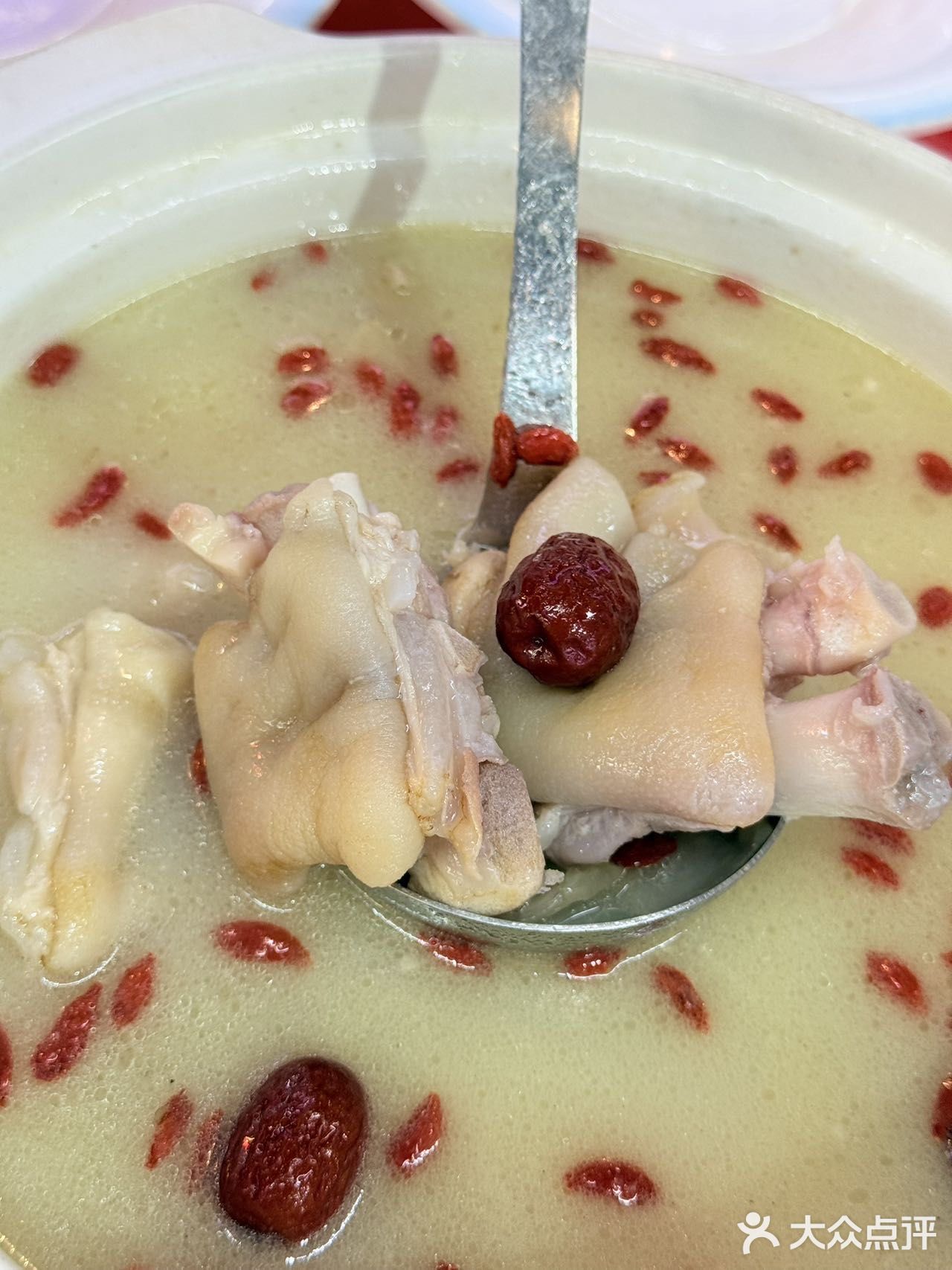 员村深夜鱼市现场！凌晨1点还在爆满的鲜货食堂