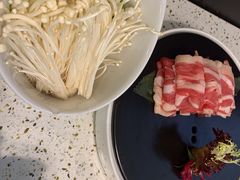 -椰子营·椰子鸡火锅(万象里店)