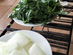 -东巴谷野生菌火锅餐厅