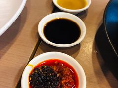 -灵芝妹子海鲜米线(香炉礁山姆店)