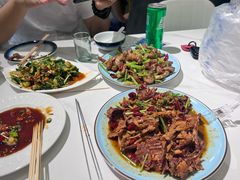 -嗨辣小聚·盘锦河蟹·海鲜烧烤龙虾(盘锦十年好店)