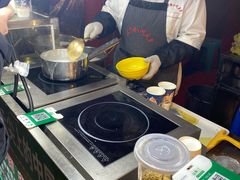 -正宁路小吃夜市