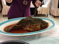 罾蹦鲤鱼-红旗饭庄