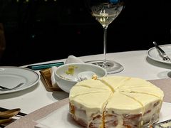 -新荣记(BFC外滩金融中心店)