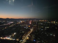 -锦厨国际自助餐厅 · 云端景观 (昆明索菲特大酒店)