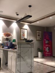 -水灵珑美容造型中心