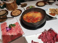 -贵府酸汤牛肉火锅·贵州老字号(飞山街店)