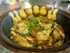 -忆乡情铁锅炖鱼饭店(延庆店)