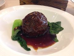 狮子头-老正兴菜馆(福州路店)