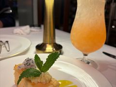 -龙虾酒吧扒房(宁波香格里拉店)