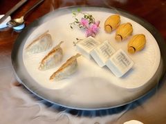 招牌榴莲酥-晶采轩(虹桥路店)