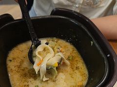 -阿香米线(萧山宝龙广场店)