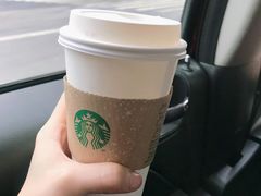 -星巴克(洛阳中州路王府井店)