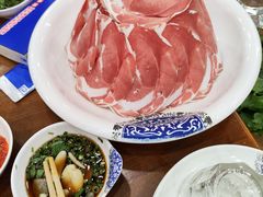 -楼外楼肥羊木炭火锅居(乐群街店)