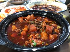 砂锅红烧肉-土桥手掌鸡·26年灌县老味道(都江堰店)
