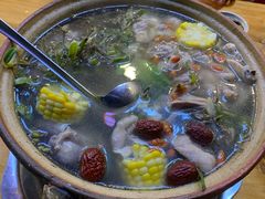 石橄榄炖鸡-洪大厨鸡煲(福田店)