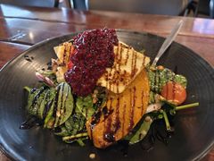 -12 Rocks Beach Bar Cafe