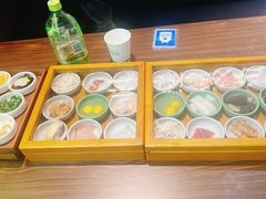 -良米山·云南野生菌过桥米线(上海首店)
