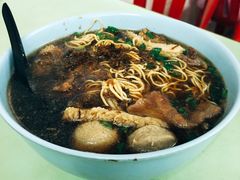 -颂记牛肉粉