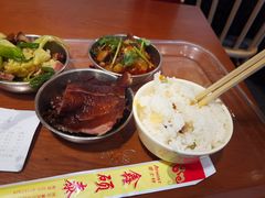 -老四川(T3航站楼F指廊店)