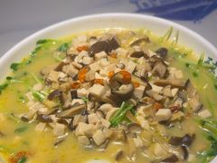 -醉英雄四川料理(新塘万达广场店)