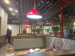 -叶派龙虾•招牌香辣蟹·海鲜(中海国际店)