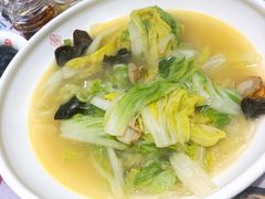 大白菜炖扇贝肉-添福来墨鱼饺子 · 海鲜东北菜(大连星海·黄浦路店)