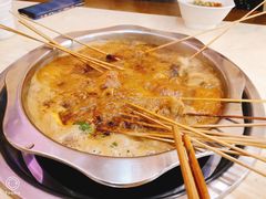 -宏姐串串香(宏伟路店)