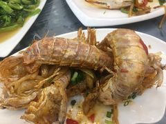 -覃记海鲜美食餐厅