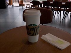 靠窗位-星巴克(潍坊泰华广场店)