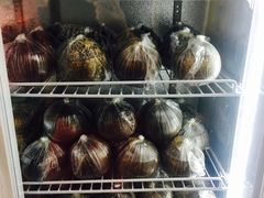 -志龙皇冠吃货椰子铺