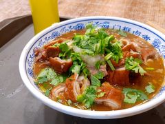 卤煮火烧-门框胡同百年卤煮(新街口店)