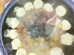 -山妹子铁锅炖