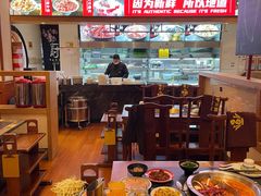 -沸炉重庆老火锅(军事博物馆店)