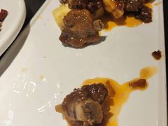 -万重锦·人文川菜馆(骡马市店)