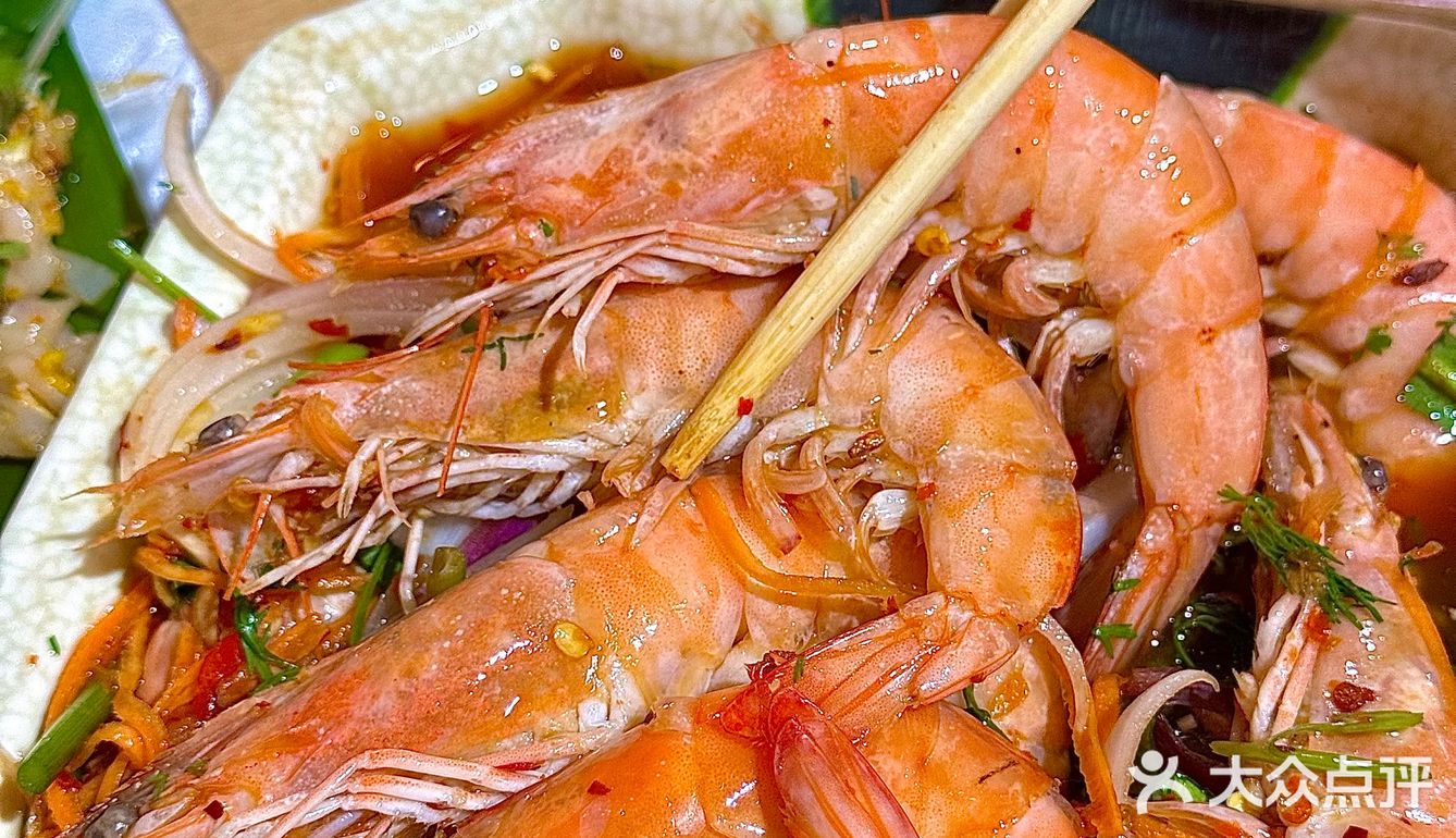 下飞机请直奔这家本地人开的傣味烧烤好吗