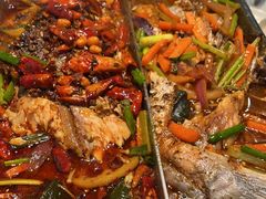 -鸣记脆皮烤鱼(岐山路店)