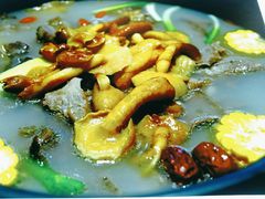 -九寨沟特色牦牛肉汤锅