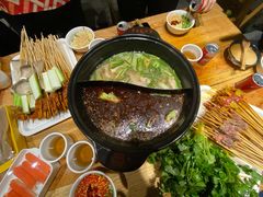 -袁记串串香(梁家巷店)