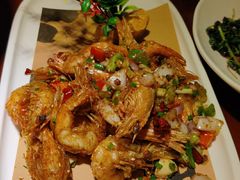 -魏铭鱼头捞饭(晋阳路店)