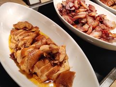 -大中华希尔顿酒店-念自助餐·嗨啤·小龙虾