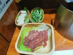 -独食火锅·半米屋台(直营总店)