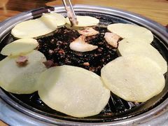 土豆片-·缸桶屋·韩式牛肋条自助烤肉(西湖D11店)