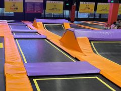 -Tenker Club弹刻极限主题公园 · 蹦床 · 团建 · 生日派对(大关店)