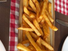 -自然食集西餐厅(泰晤士小镇店)