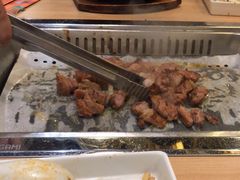 手切大羊排-千纸鹤嫩汁烤肉(西大直街店)