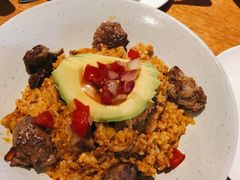 牛油果炒饭配烤牛肉-1901 Cafe(西四店)