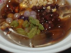 小丸子冰粉-渝是乎酸菜鱼(龙旗购物中心店)