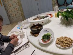 -沪华海鲜大酒楼(南汇店)
